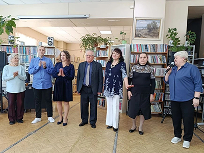 альтернативный текст